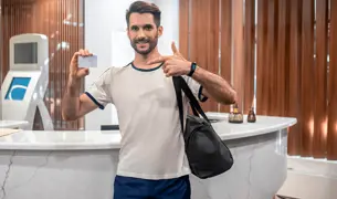 עשה מנוי לחדר כושר וניגש לאימון